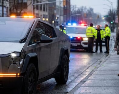 Woman Sues Tesla After Self-Driving Cybertruck Crashes Into Barrier: WATCH